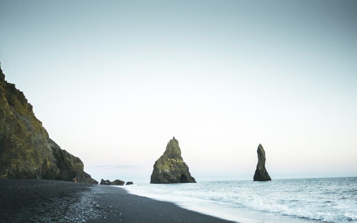 jose-llamas-1065102-unsplash